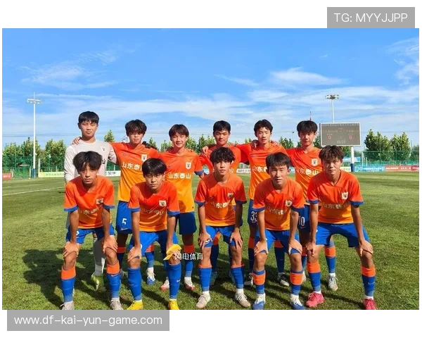 青训体系是否存在高强度训练导致流失问题，青训模式